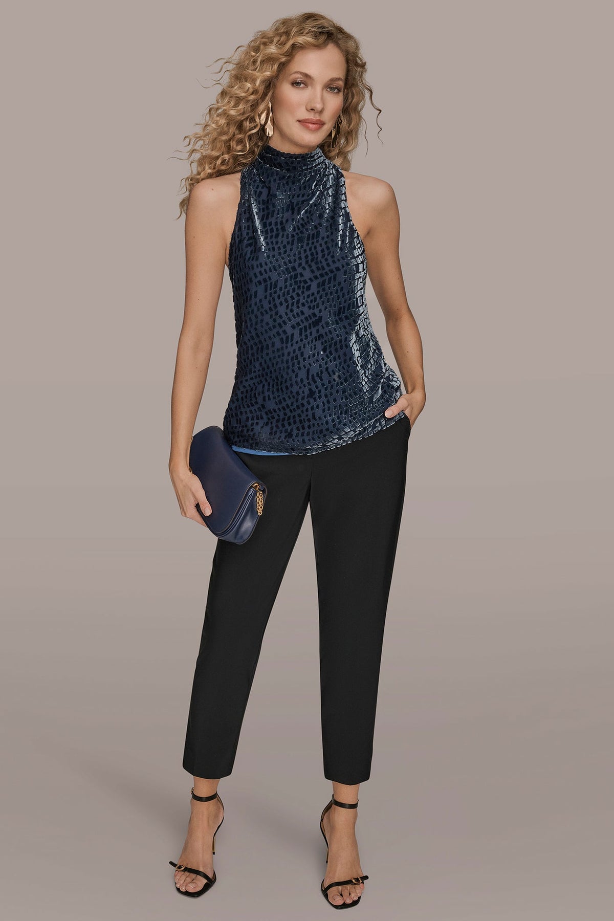 HIGH-NECK BURNOUT TOP