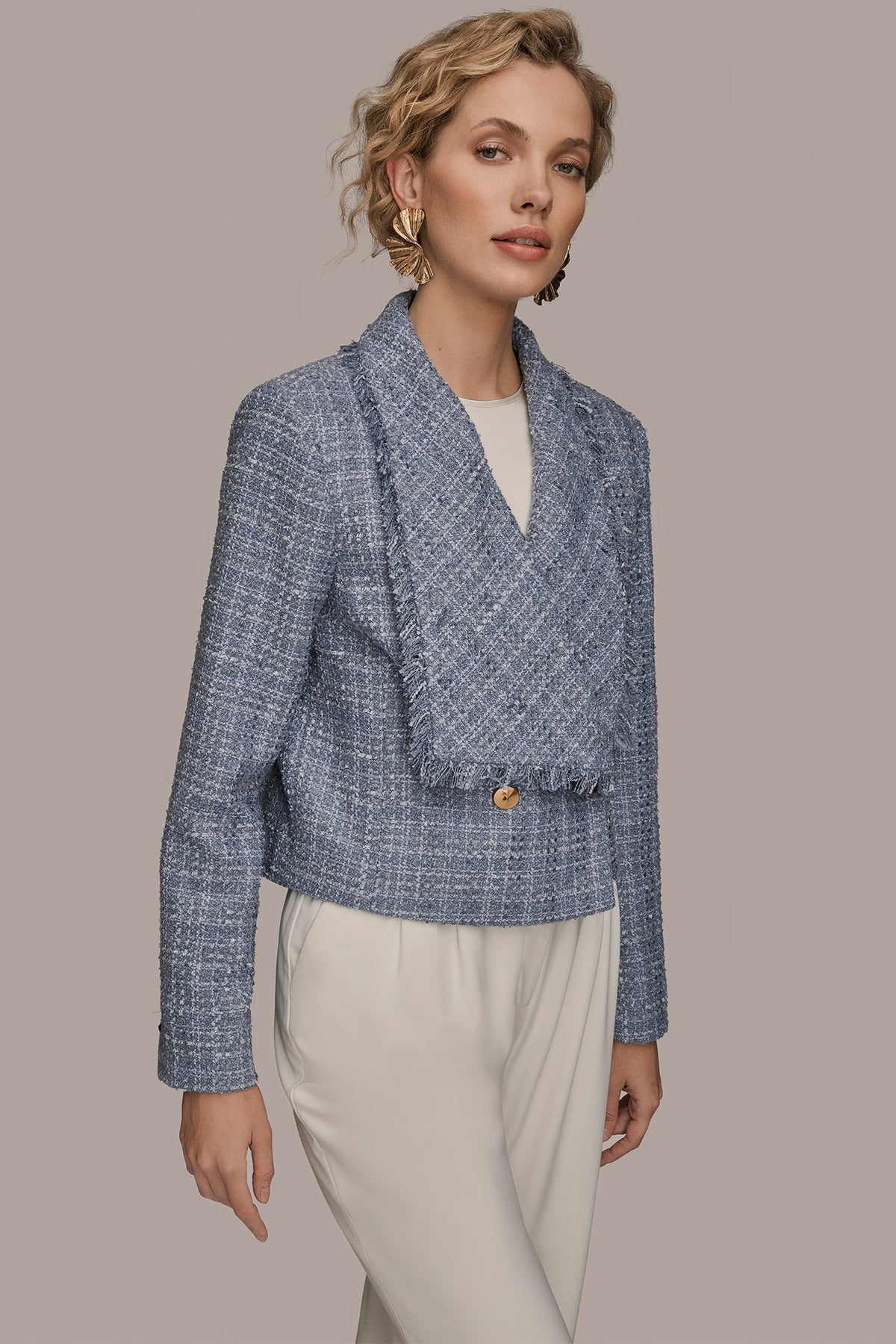 CROPPED DOUBLE-BREASTED FRINGED TWEED JACKET