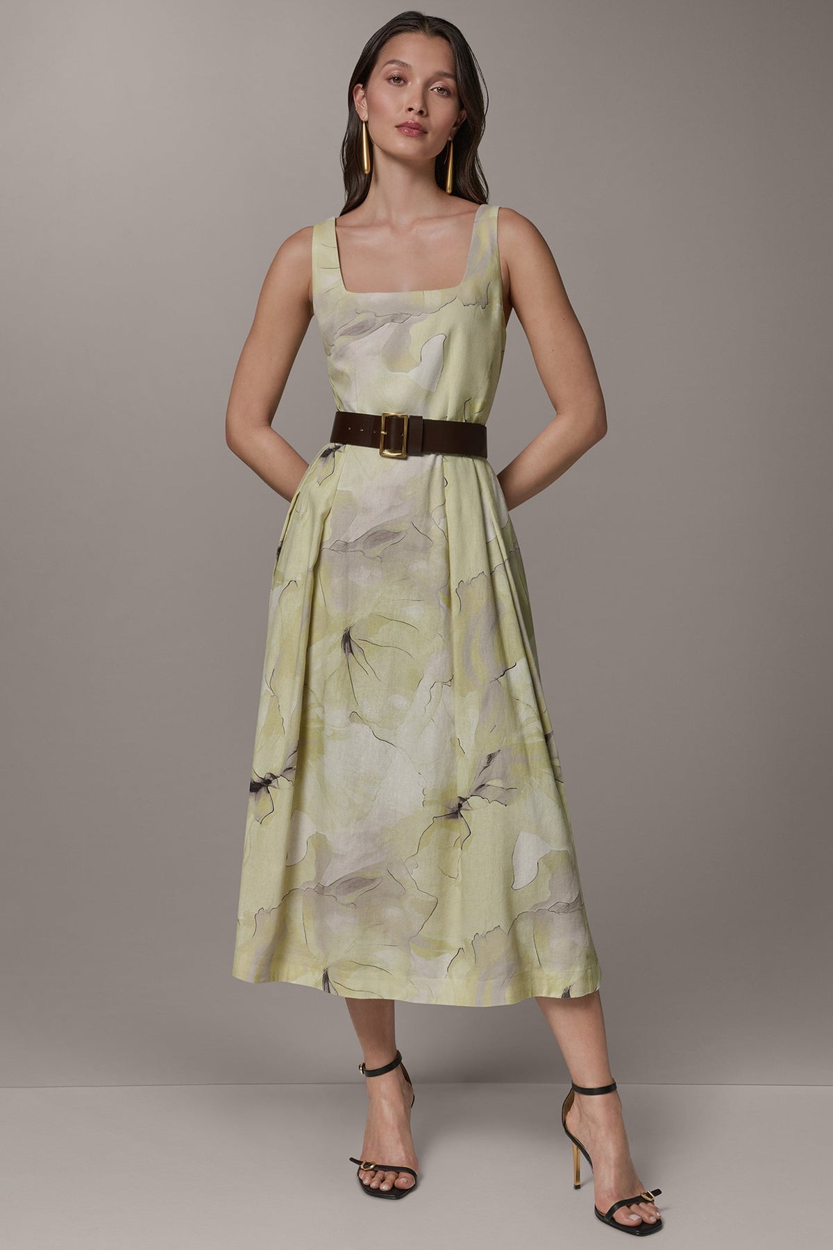 SLEEVELESS SQUARE NECK PRINTED BELTED MIDI FIT AND FLARE DRESS