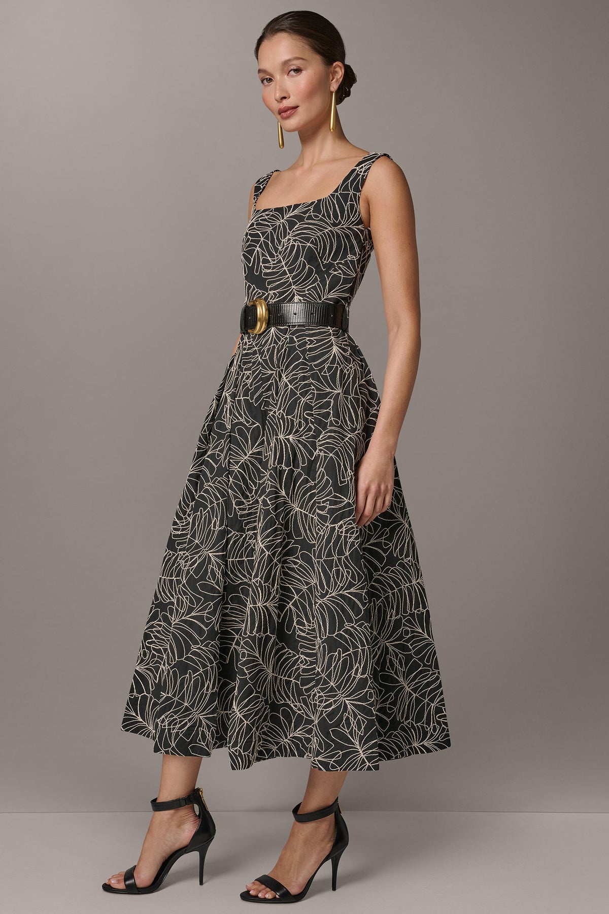 SLEEVELESS PLEATED MIDI A-LINE DRESS