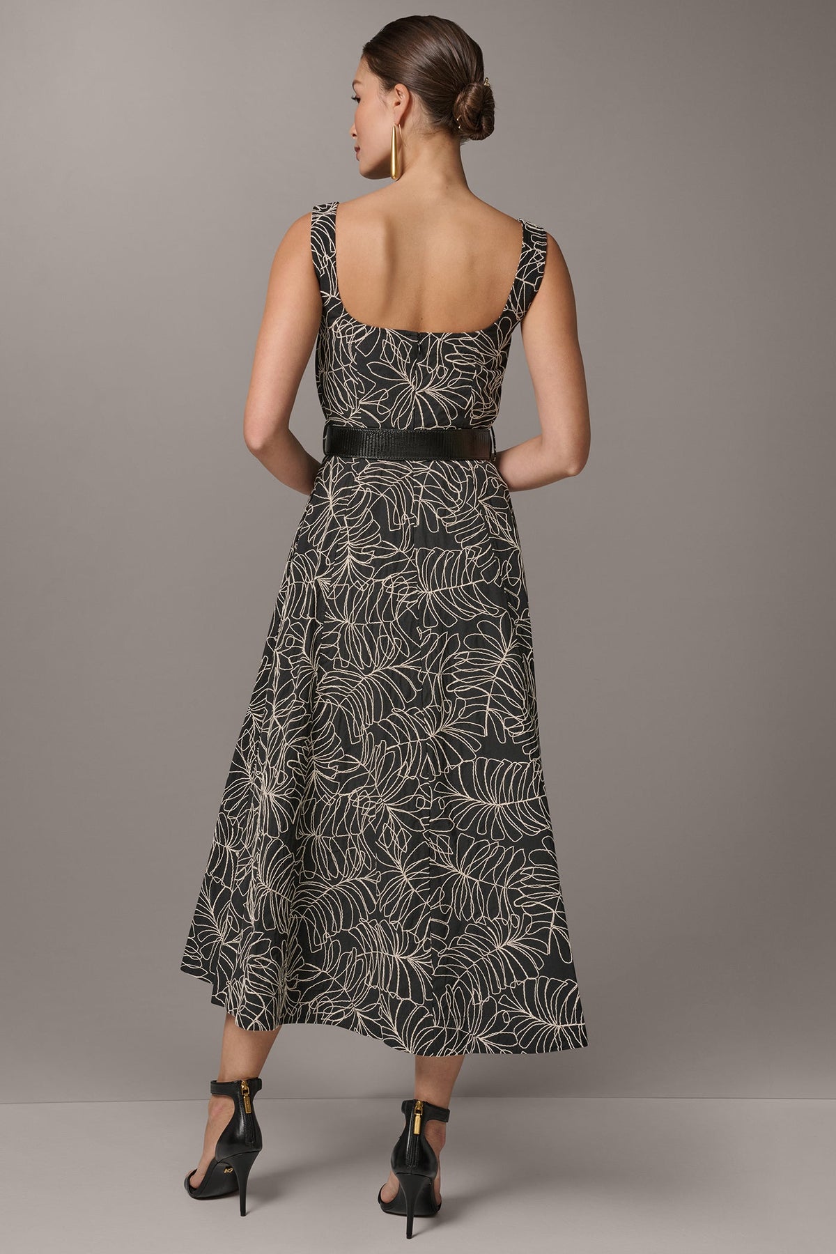 SLEEVELESS PLEATED MIDI A-LINE DRESS