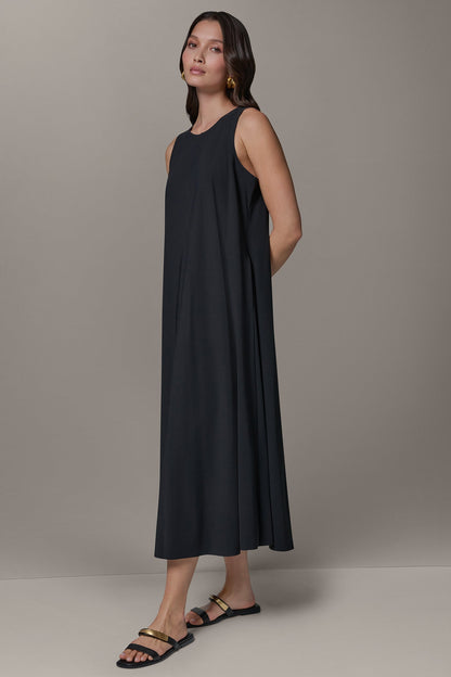 SLEEVELESS MIDI TRAPEZE DRESS