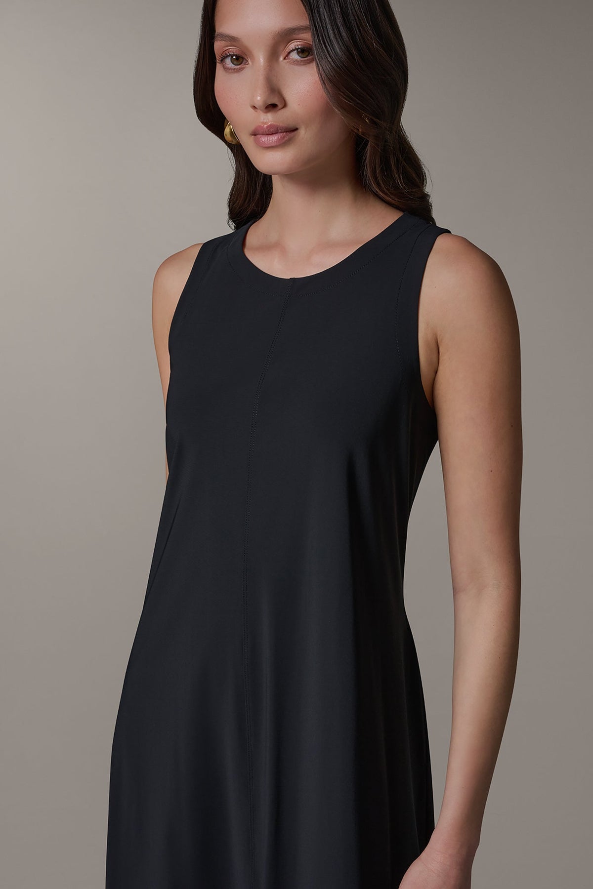 SLEEVELESS MIDI TRAPEZE DRESS