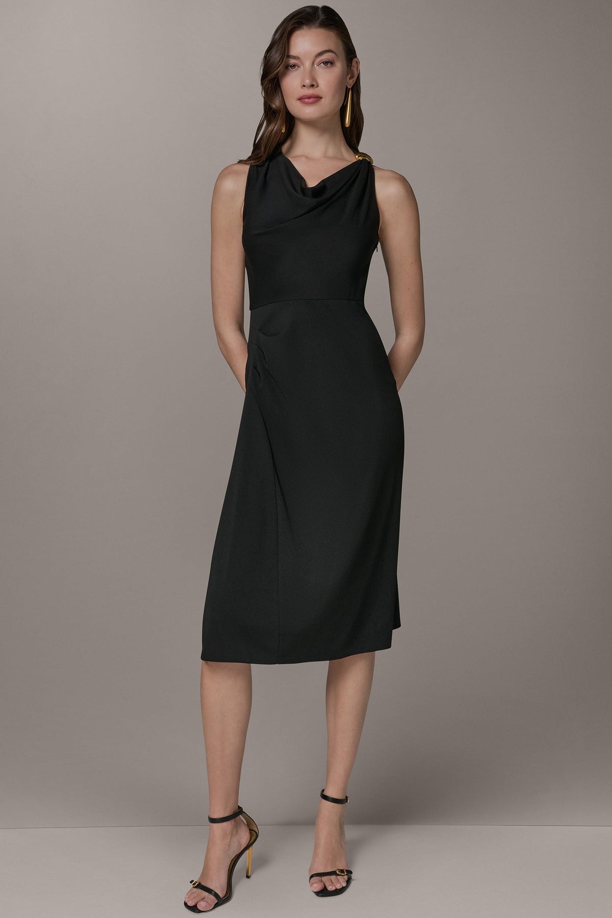 SLEEVELESS MIDI HALTER DRESS