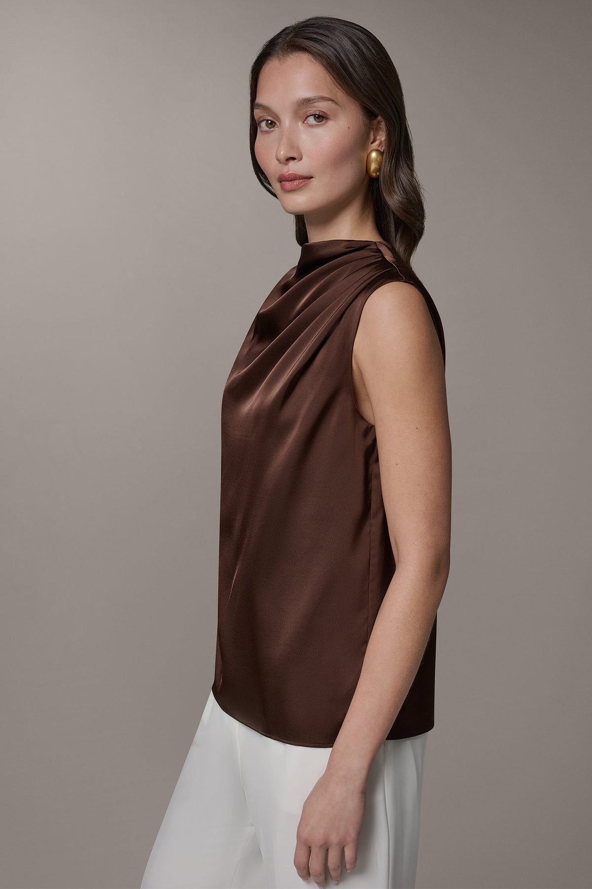 PLEATED SHOULDER BLOUSE