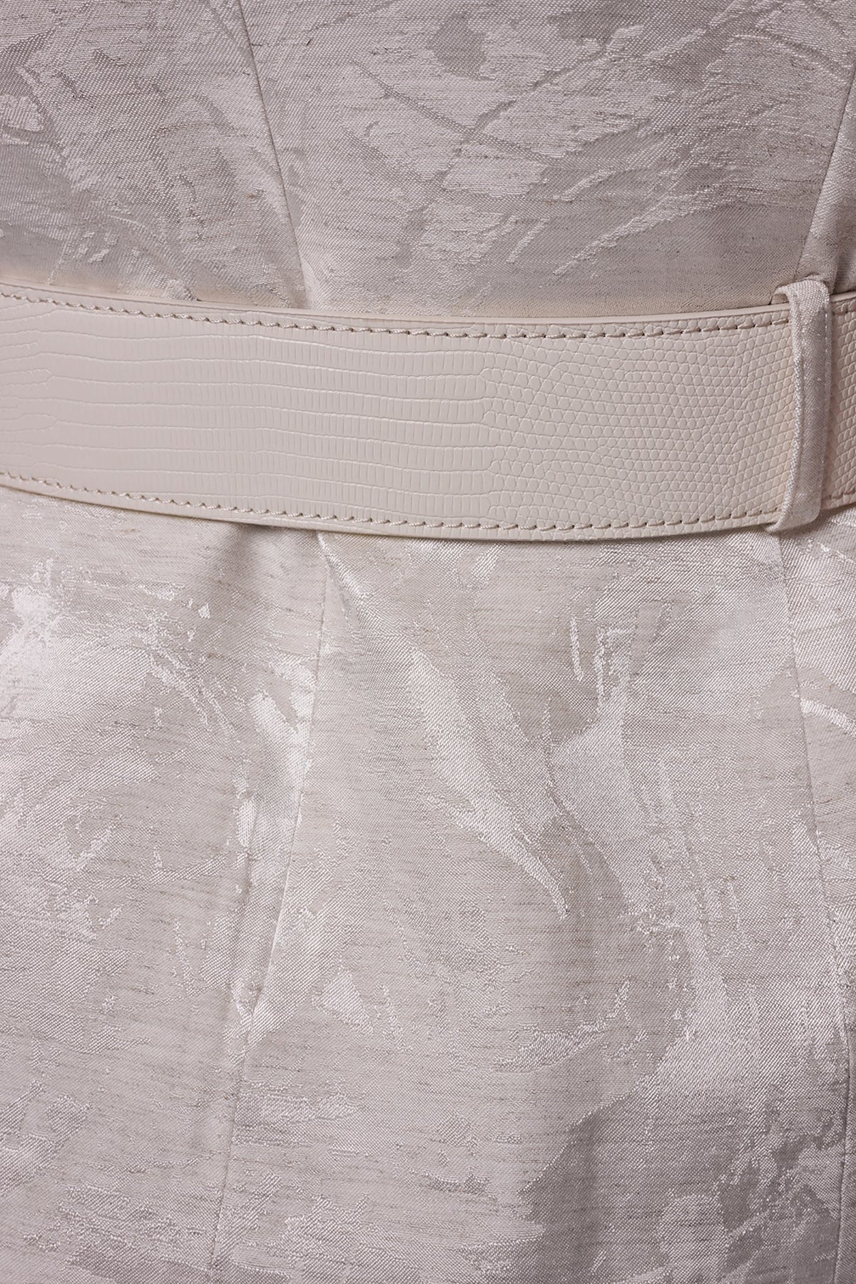 CROPPED CROSSOVER SUIT VEST
