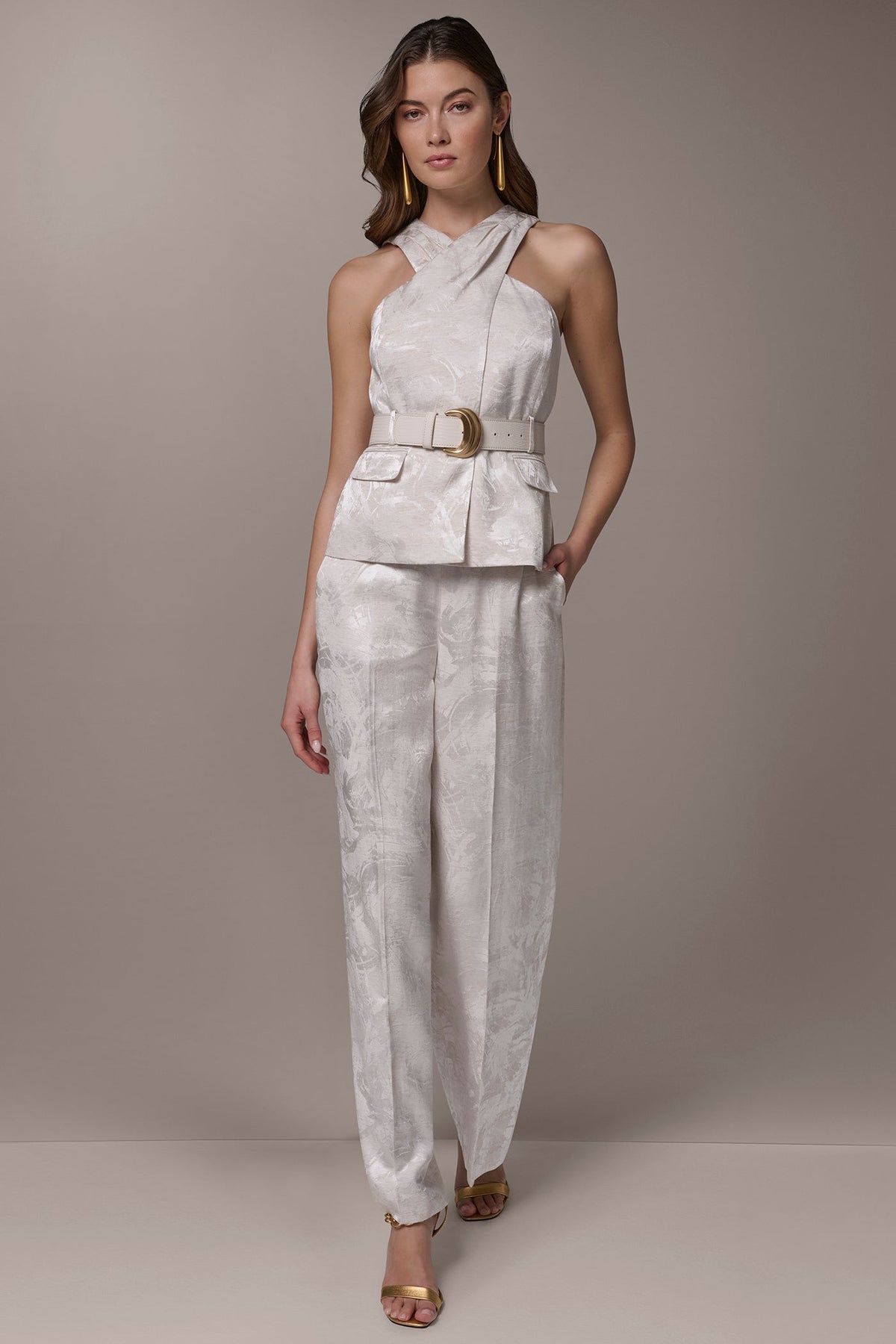CROPPED CROSSOVER SUIT VEST