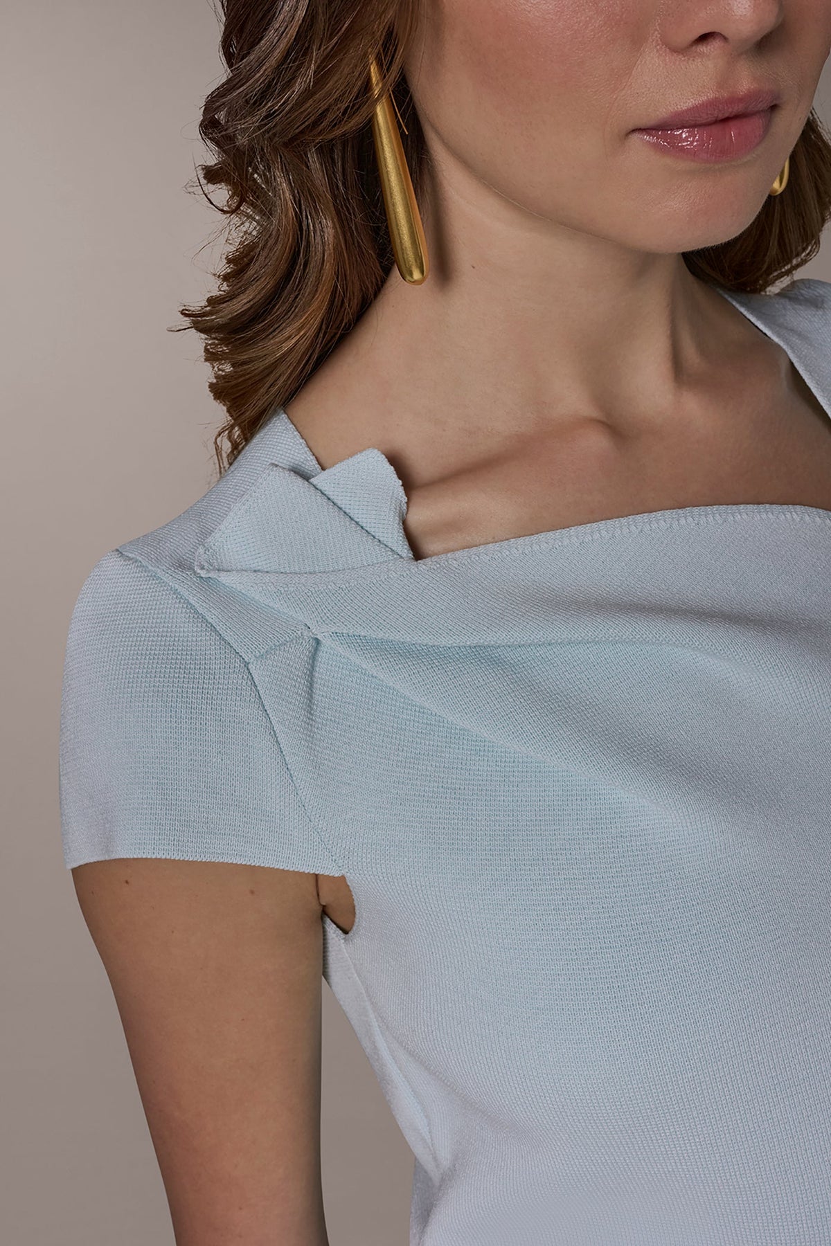 ASYMMETRIC TOP