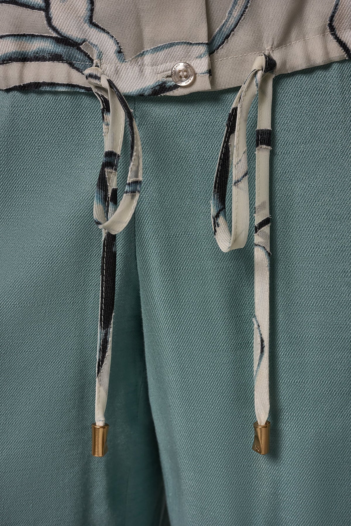 BURNOUT DRAWSTRING HEM BLOUSE
