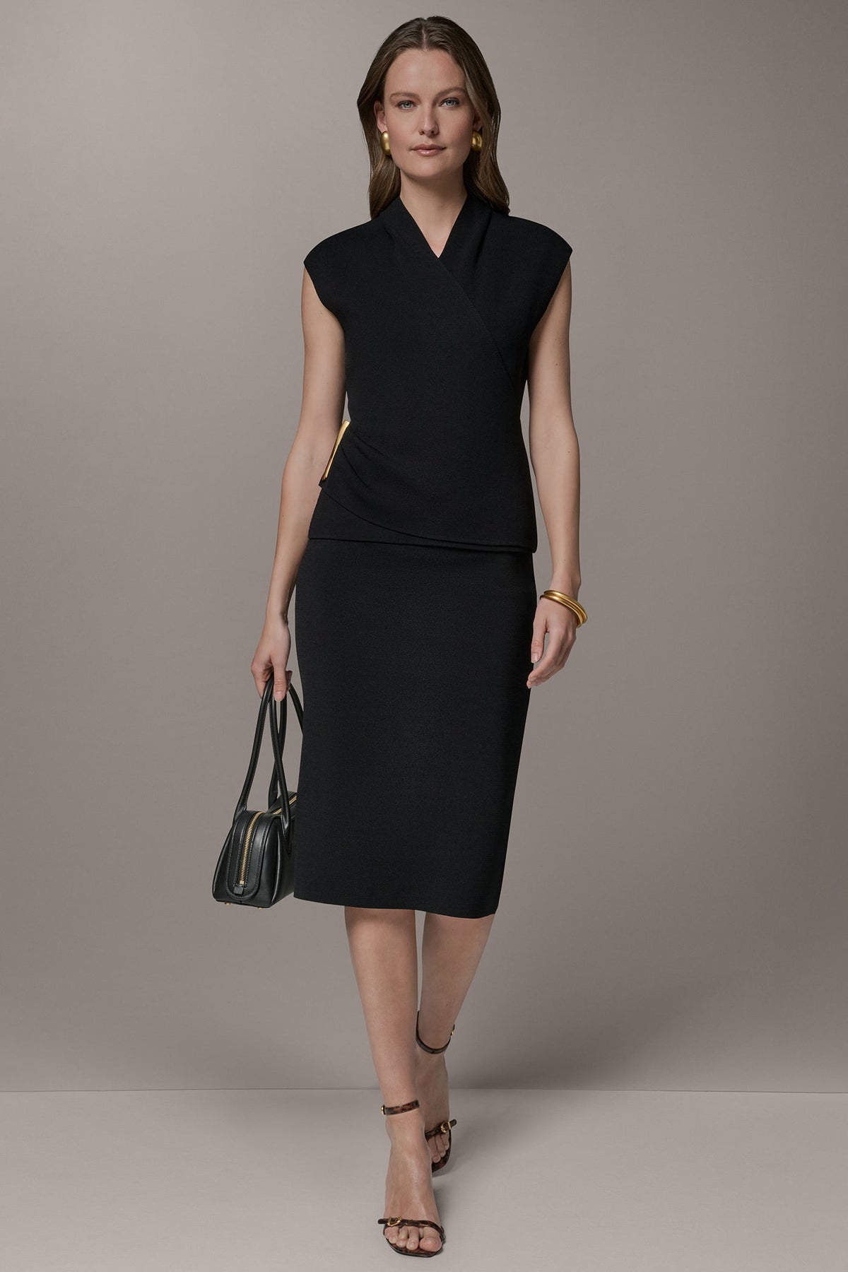 V-NECK WRAP-EFFECT TOP