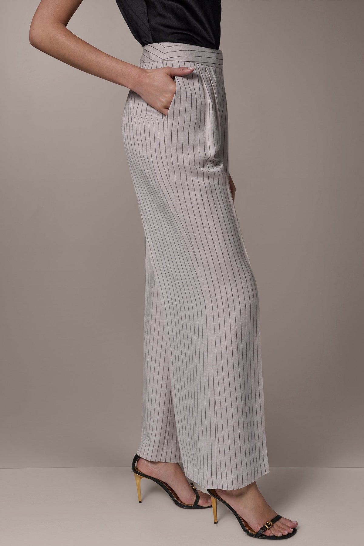 MID-RISE PINSTRIPE PLEATED WIDE-LEG PANT