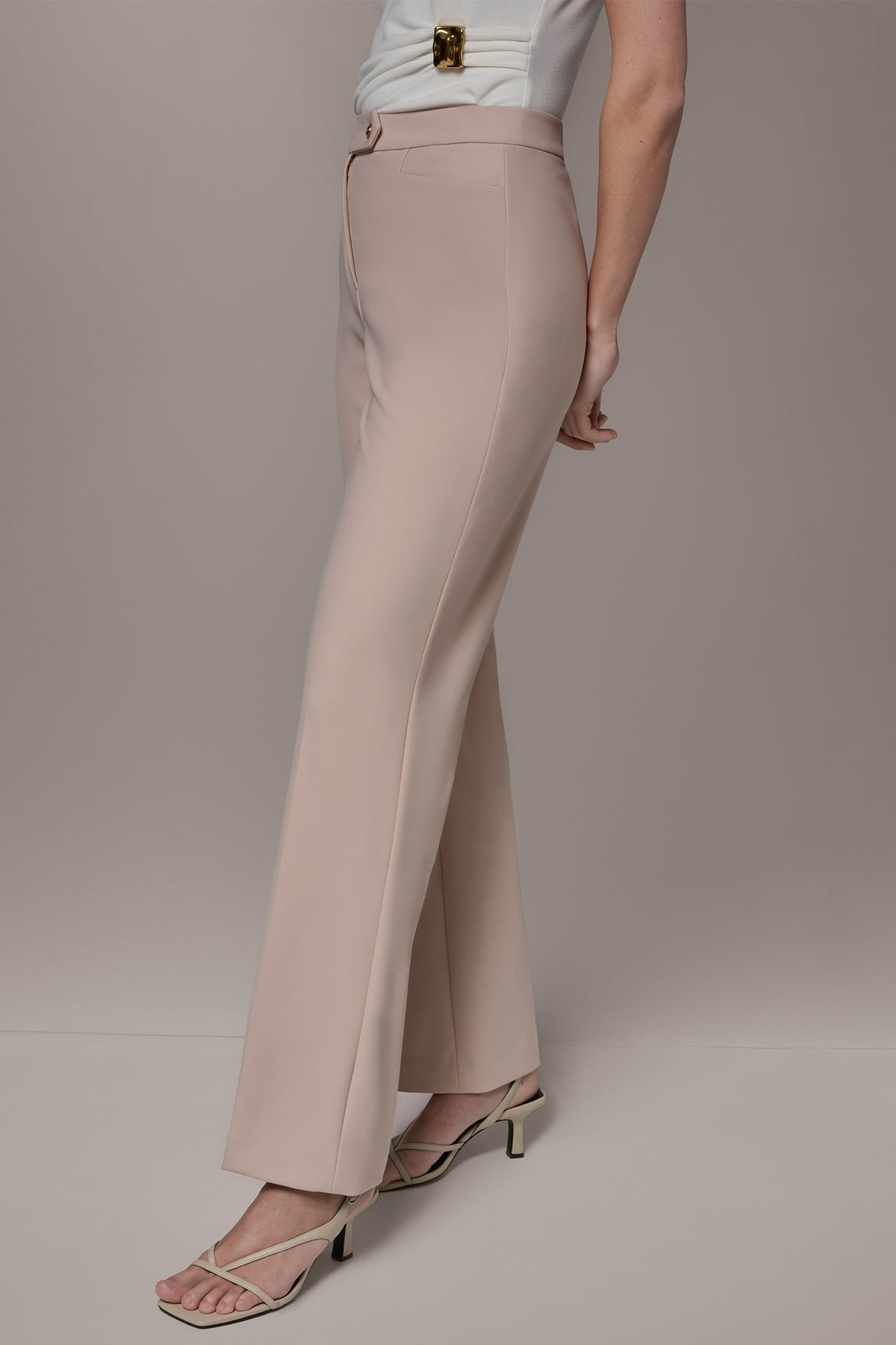 MID-RISE BOOTCUT SUIT PANT