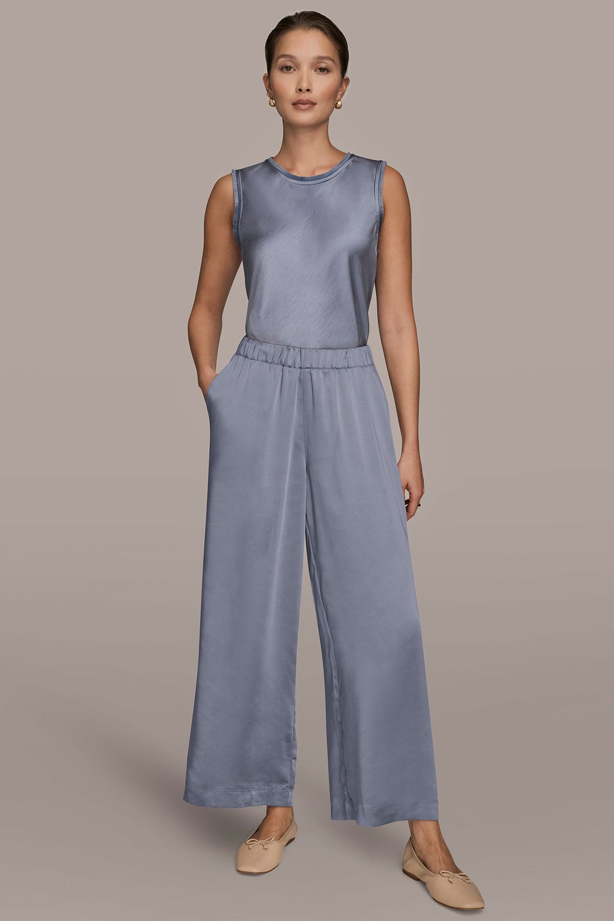 SATIN MID-RISE RELAXED PANT