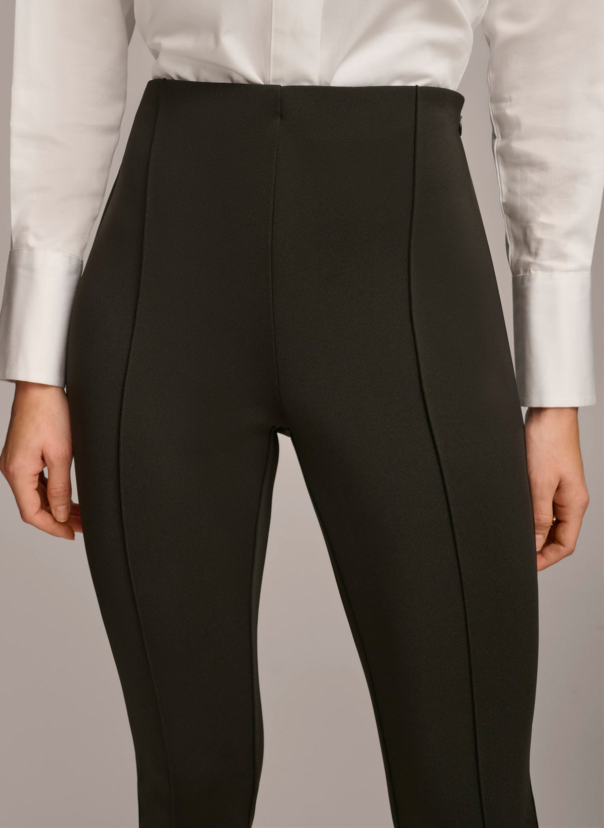 HIGH RISE ANKLE PANT