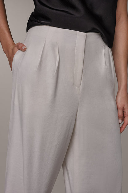 EXTRA HIGH-RISE PLEATED WIDE-LEG PANT