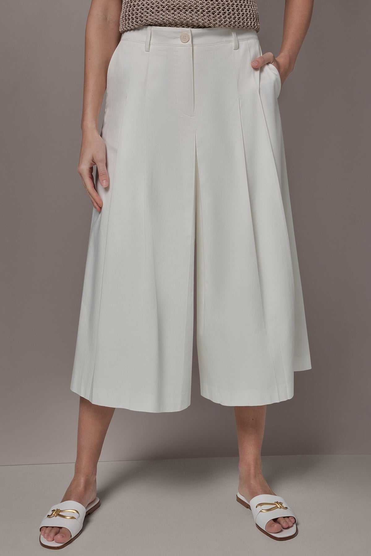 EXTRA HIGH-RISE COTTON-SATEEN PLEATED WIDE-LEG PANT