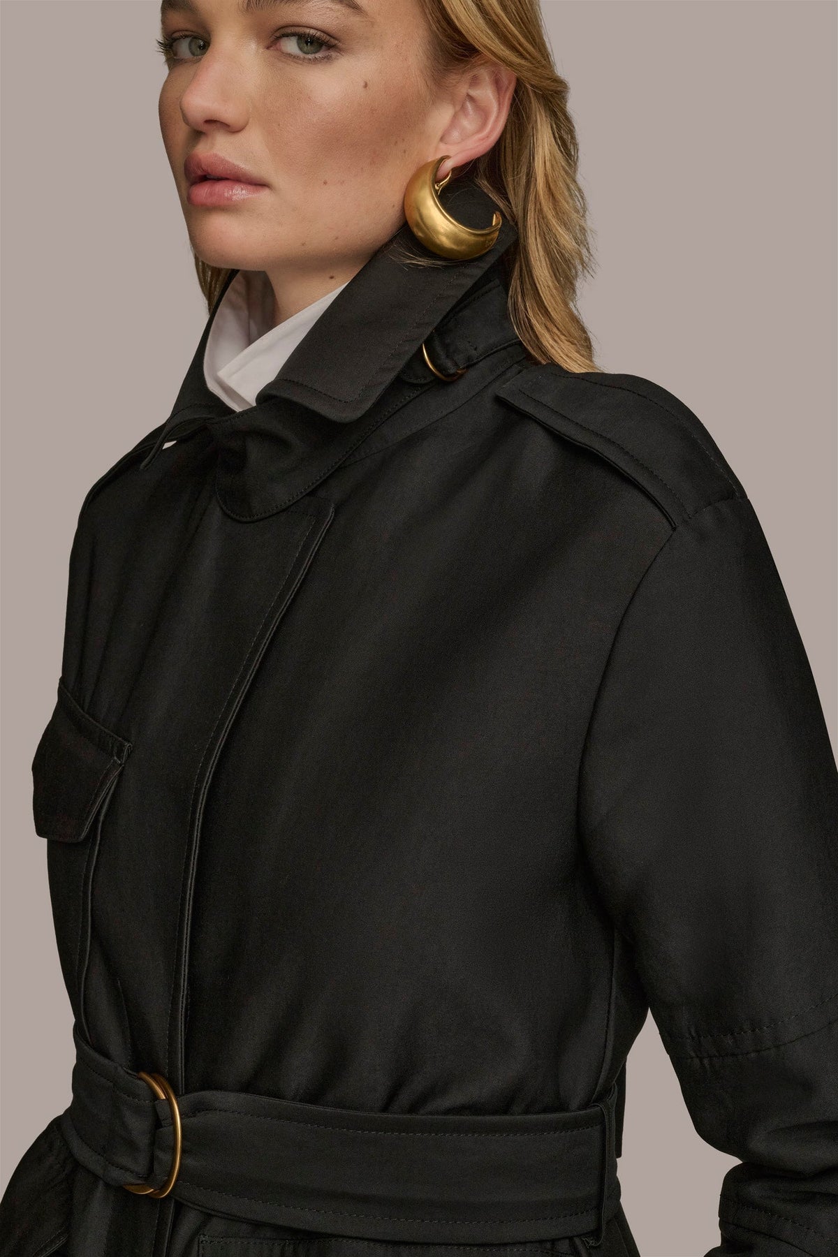 RAIN COAT