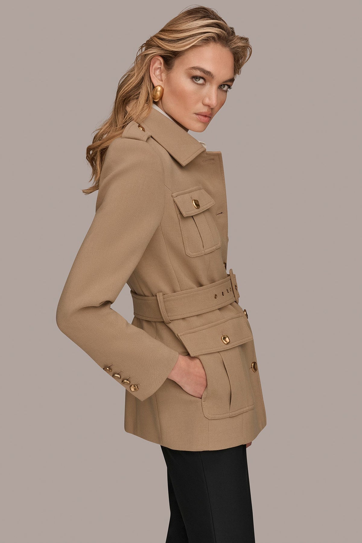 BELTED MILITARY BLAZER