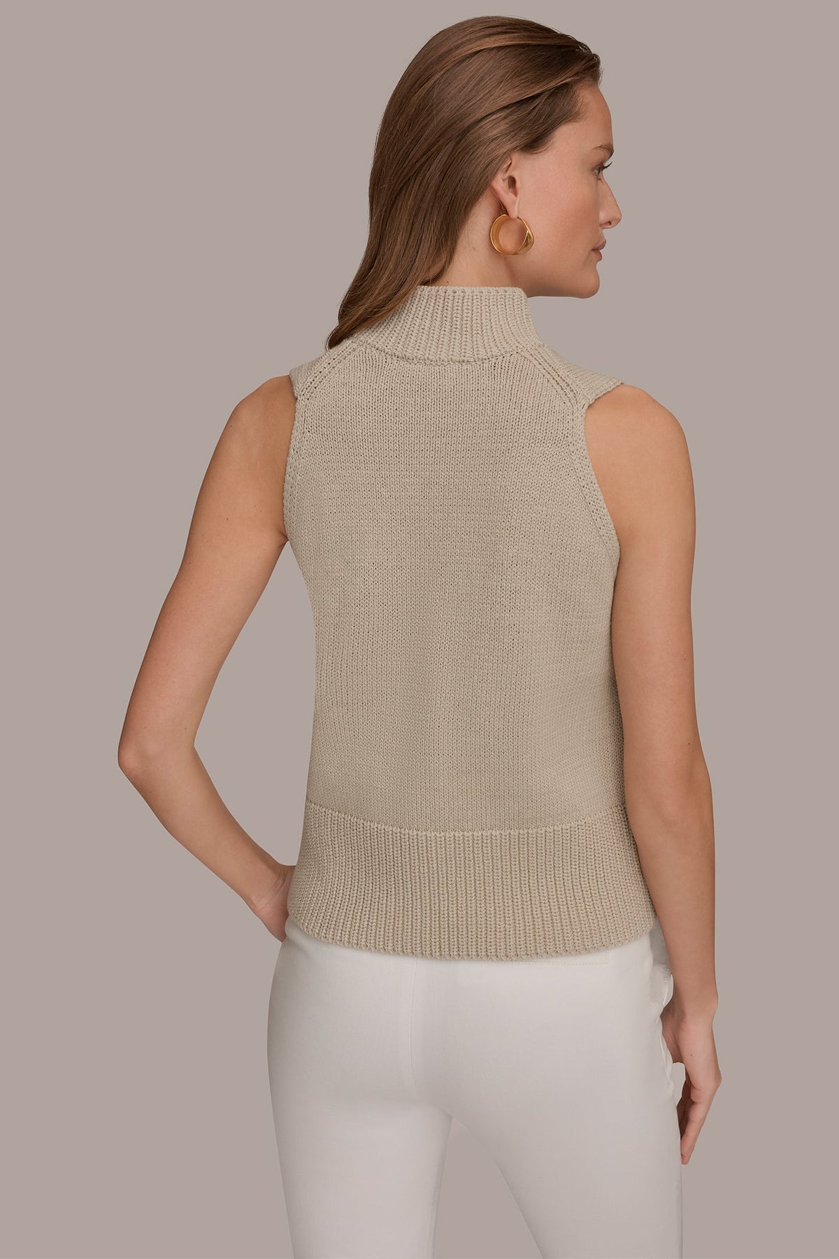 SLEEVELESS A-LINE SWEATER