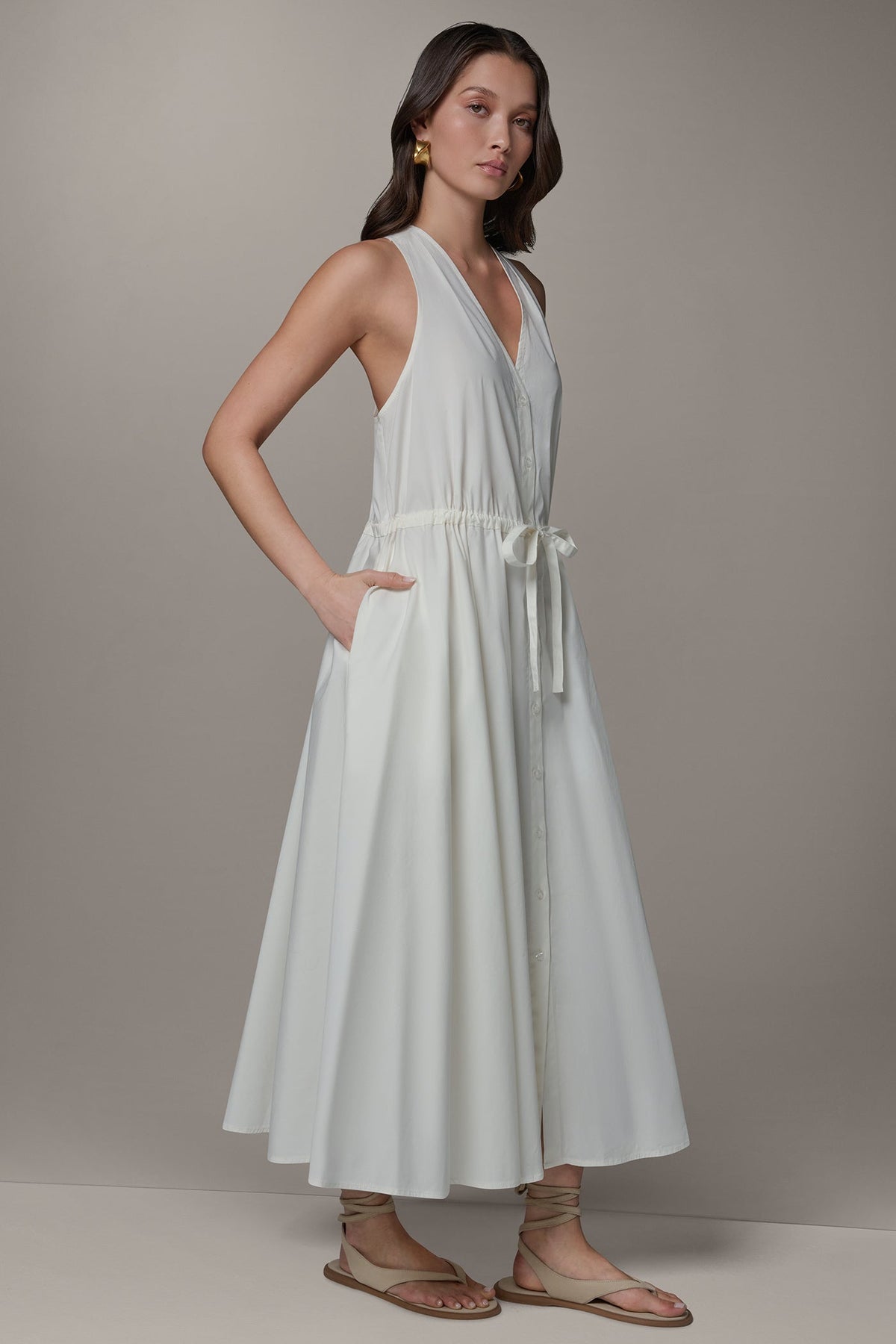 SLEEVELESS MIDI HALTER DRESS