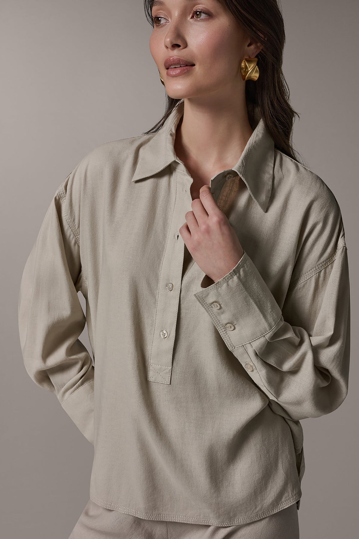 LONG SLEEVE HALF BUTTON BLOUSE
