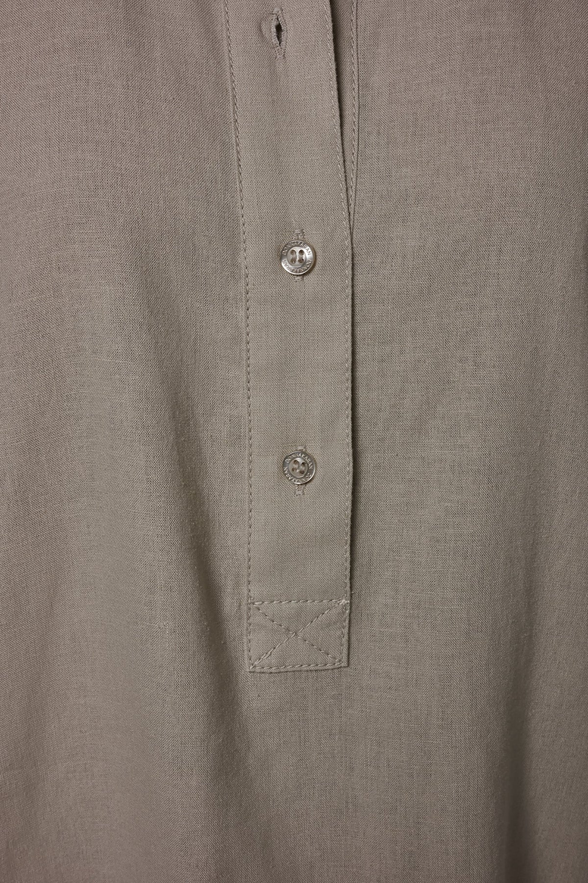 LONG SLEEVE HALF BUTTON BLOUSE