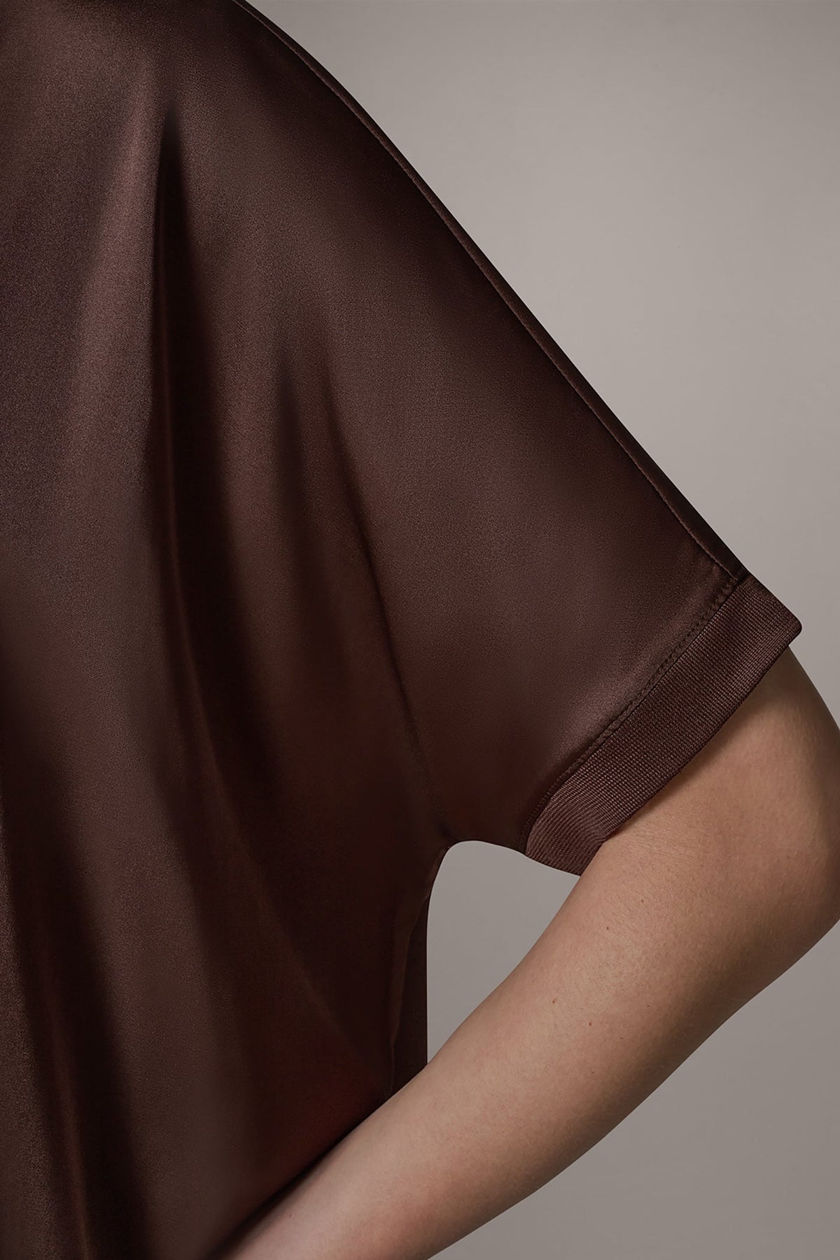 DOLMAN SLEEVE BLOUSE
