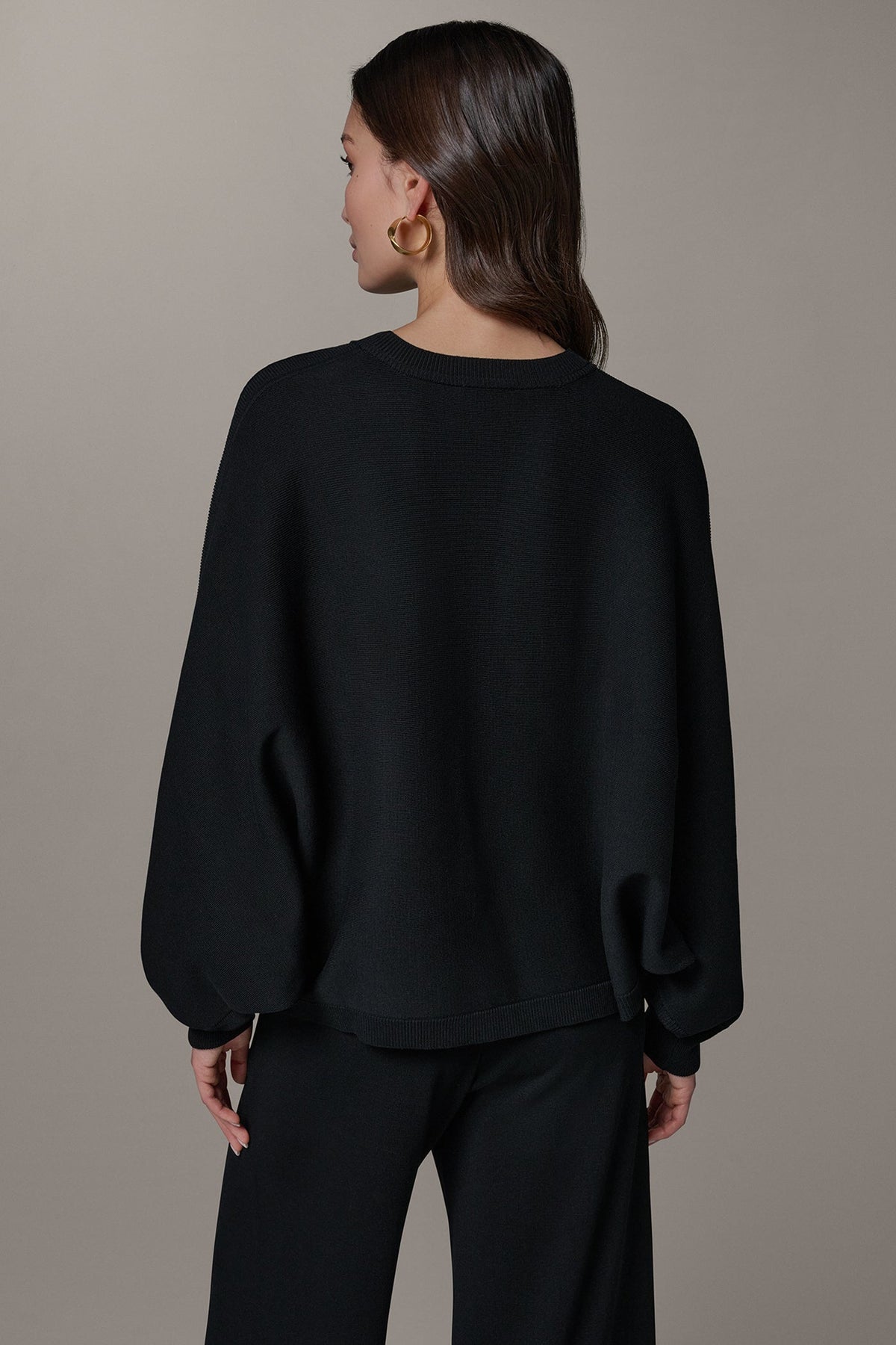 LONG DOLMAN SLEEVE SWEATER