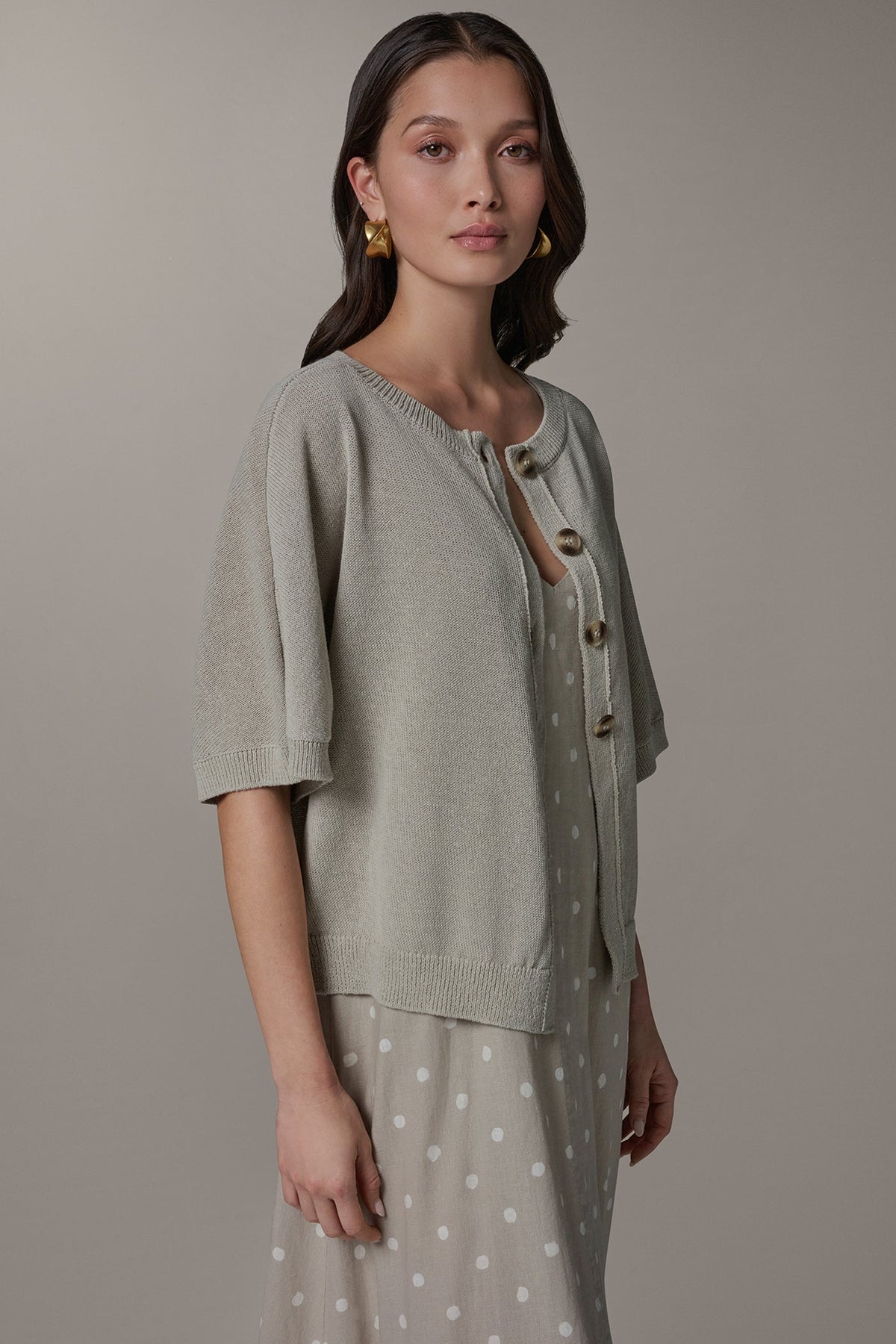 SHORT SLEEVE EASY CARDIGAN