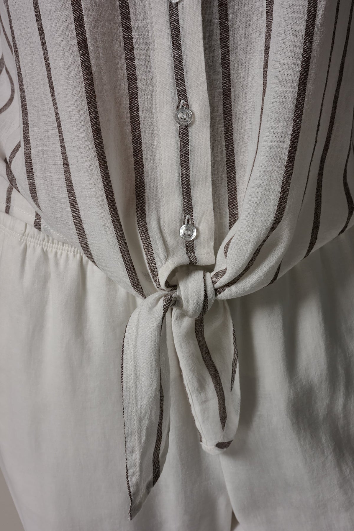 LONG SLEEVE TIE-FRONT BLOUSE
