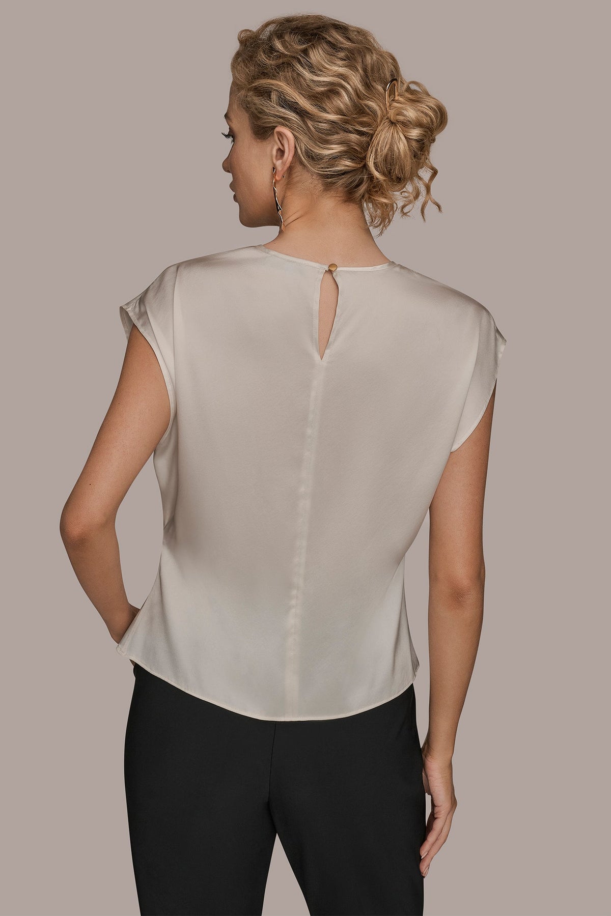 CAP SLEEVE BLOUSE
