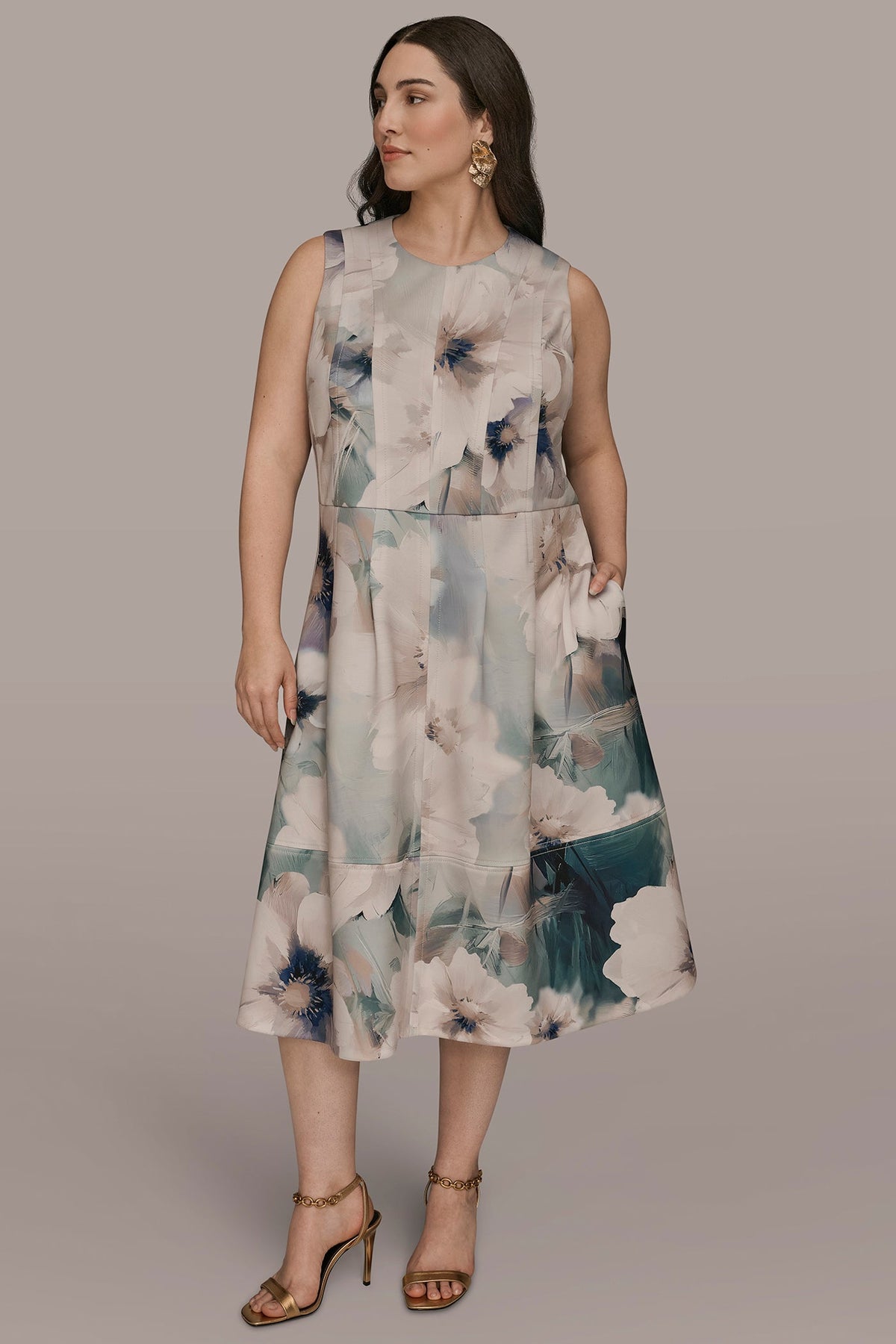 FLORAL SLEEVELESS MIDI DRESS