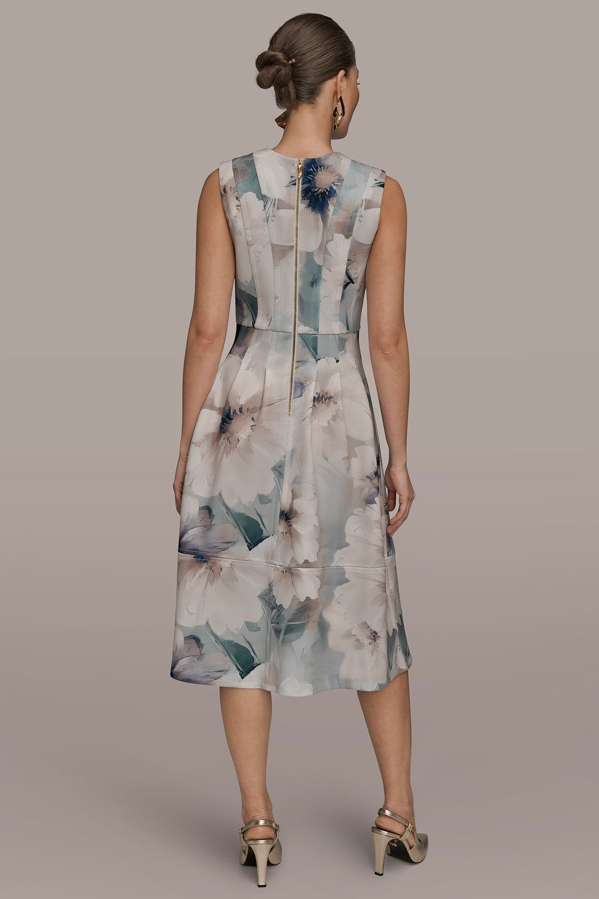 FLORAL SLEEVELESS MIDI DRESS