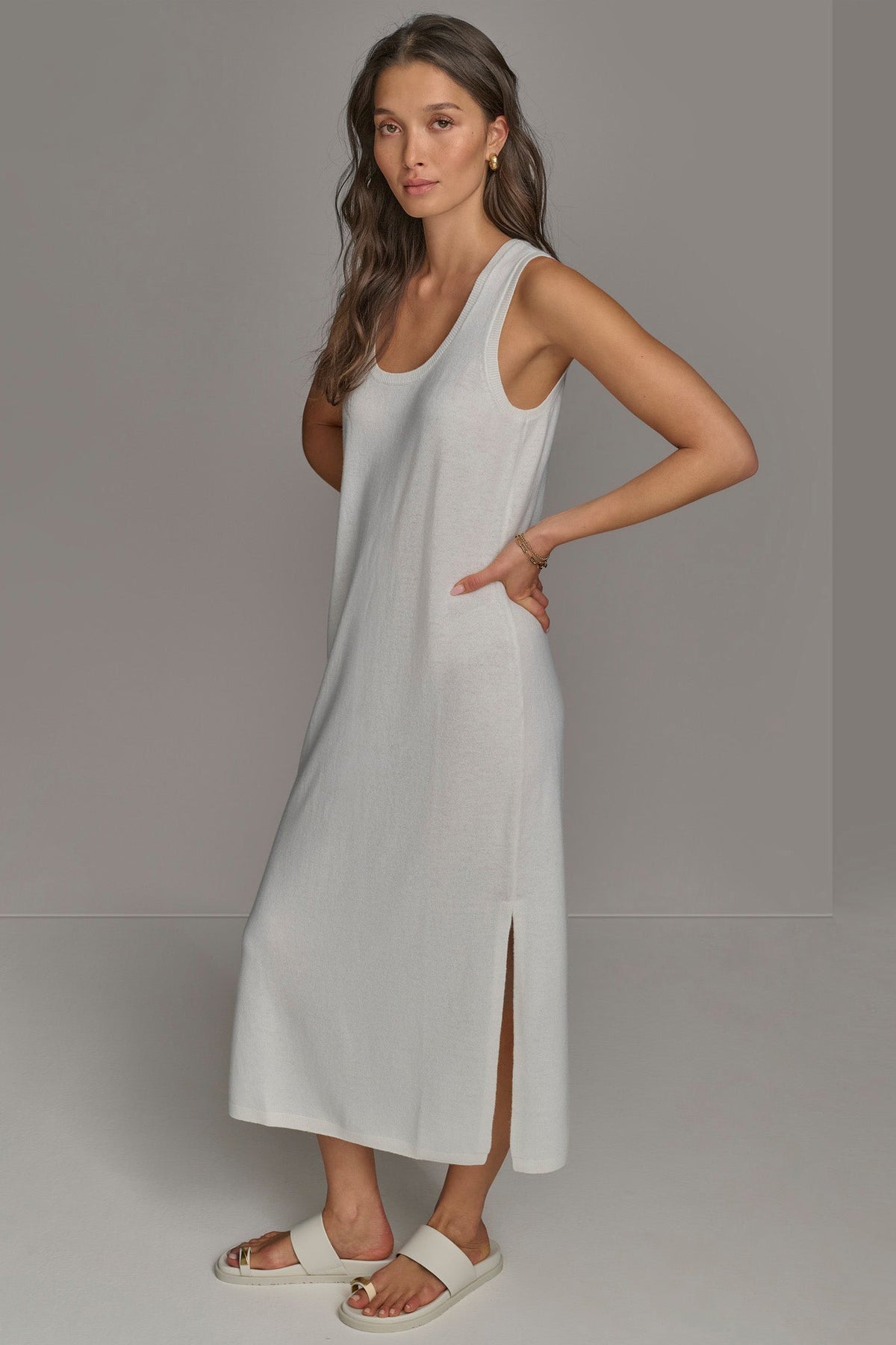 CASHMERE SLEEVELESS MIDI TANK DRESS
