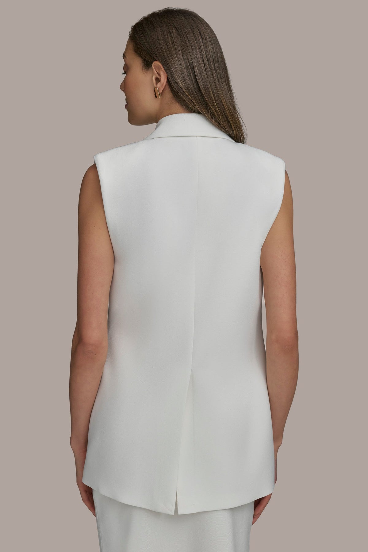 BUTTON VEST WITH POCKET DETAIL