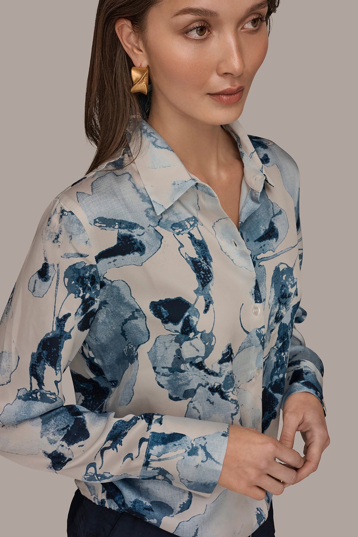 DRAWSTRING HEM BLOUSE
