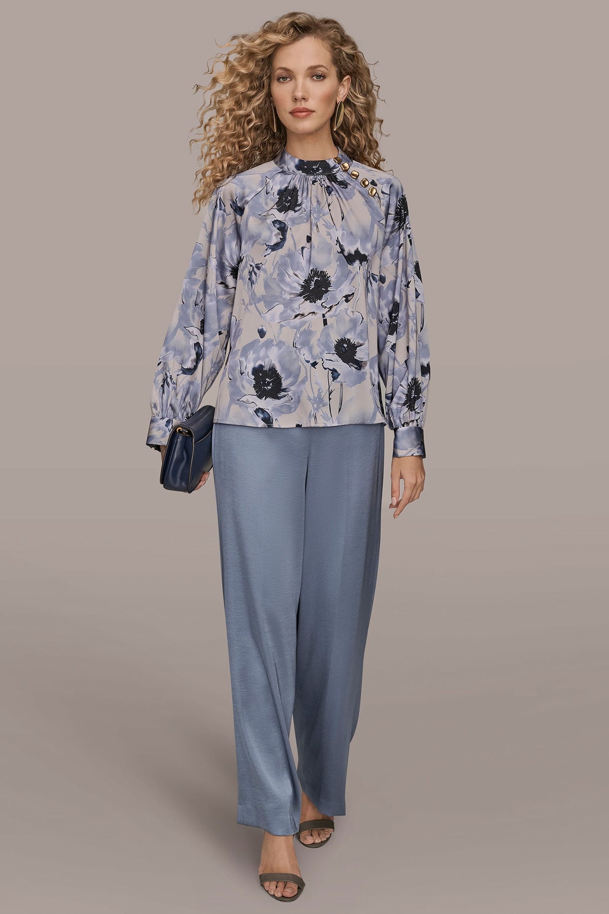 BUTTON-NECK BLOUSE
