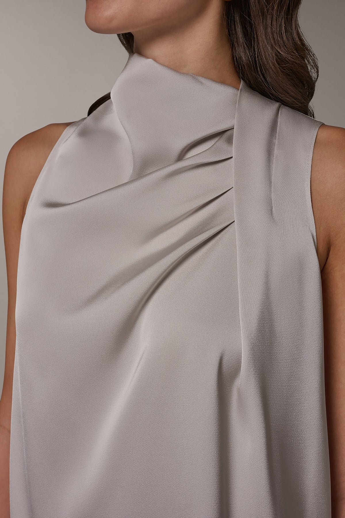 TWIST DRAPE SHOULDER BLOUSE