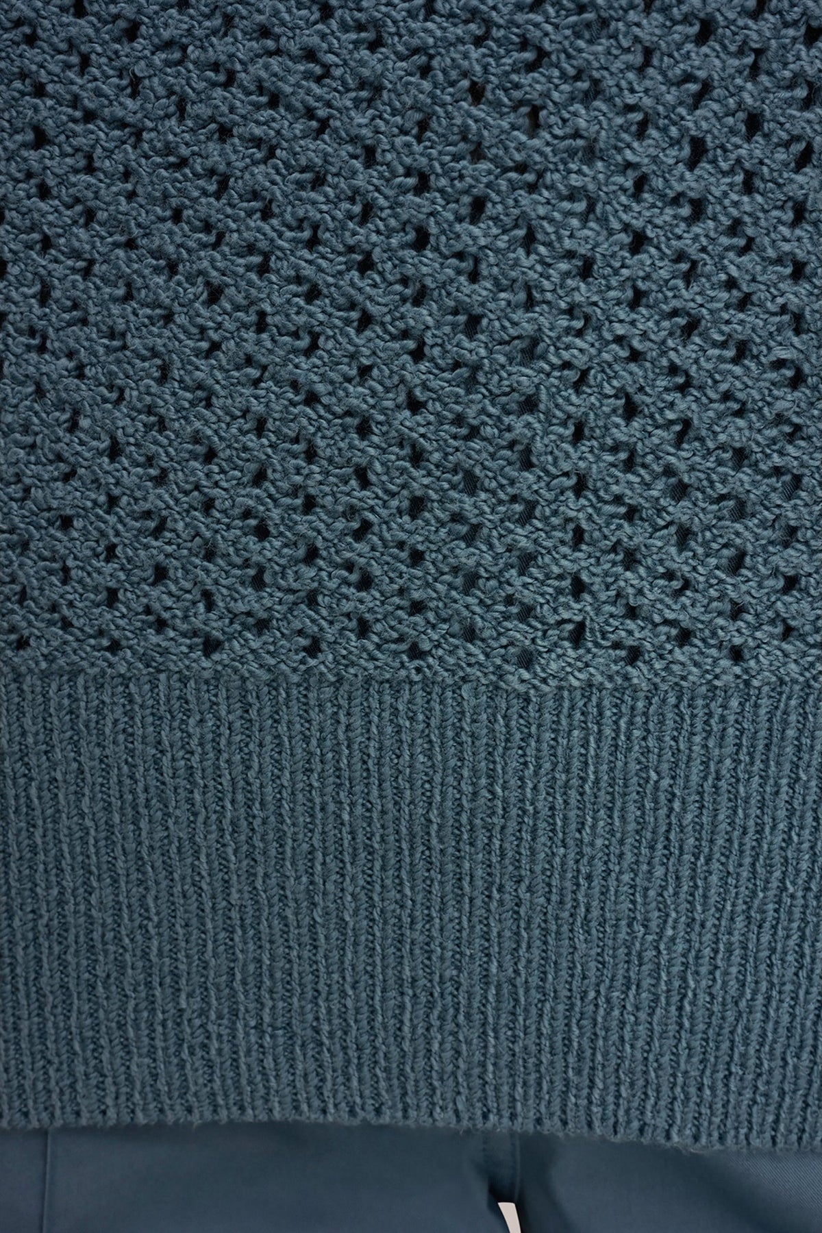 LONG SLEEVE OPEN STITCH SWEATER