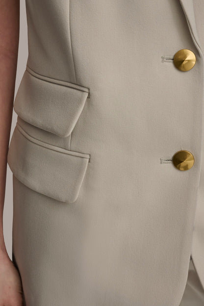BUTTON VEST WITH POCKET DETAIL