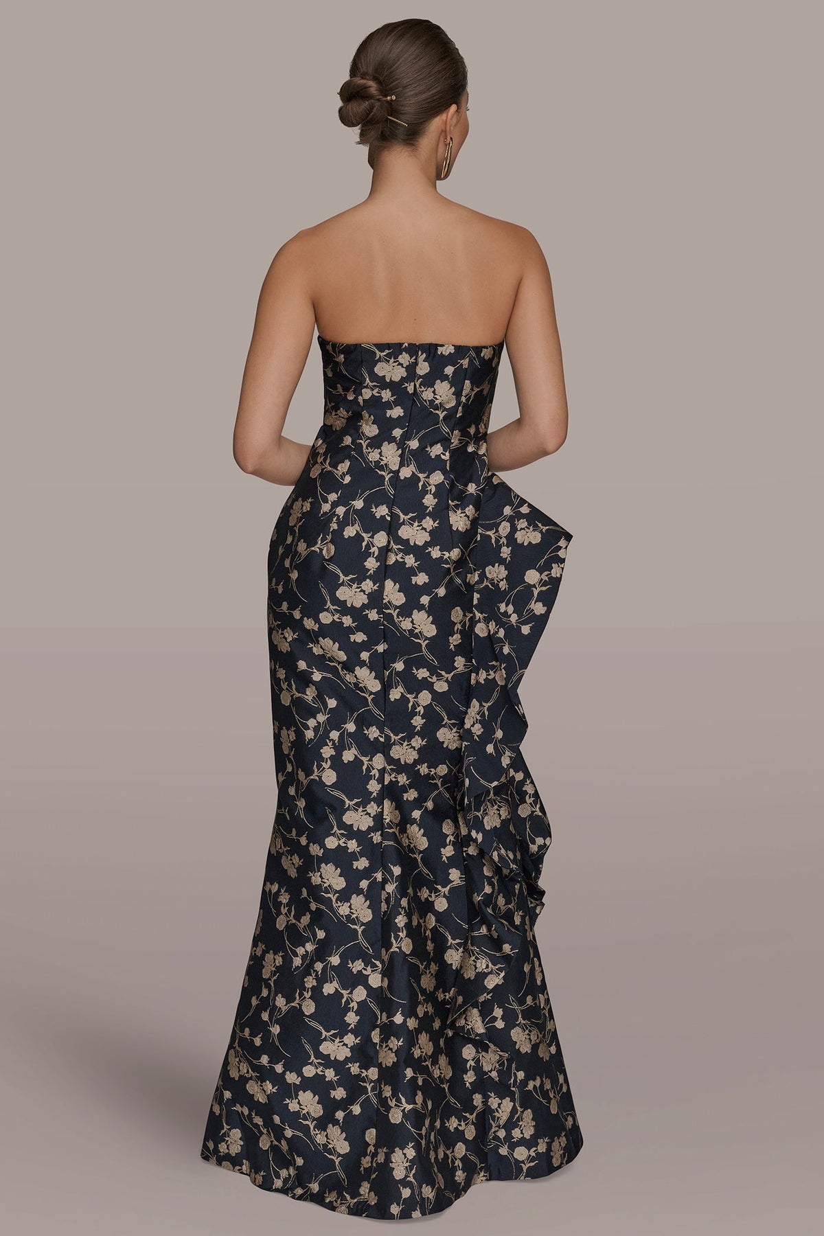 STRAPLESS FLORAL RUFFLED HIGH-SPLIT GOWN