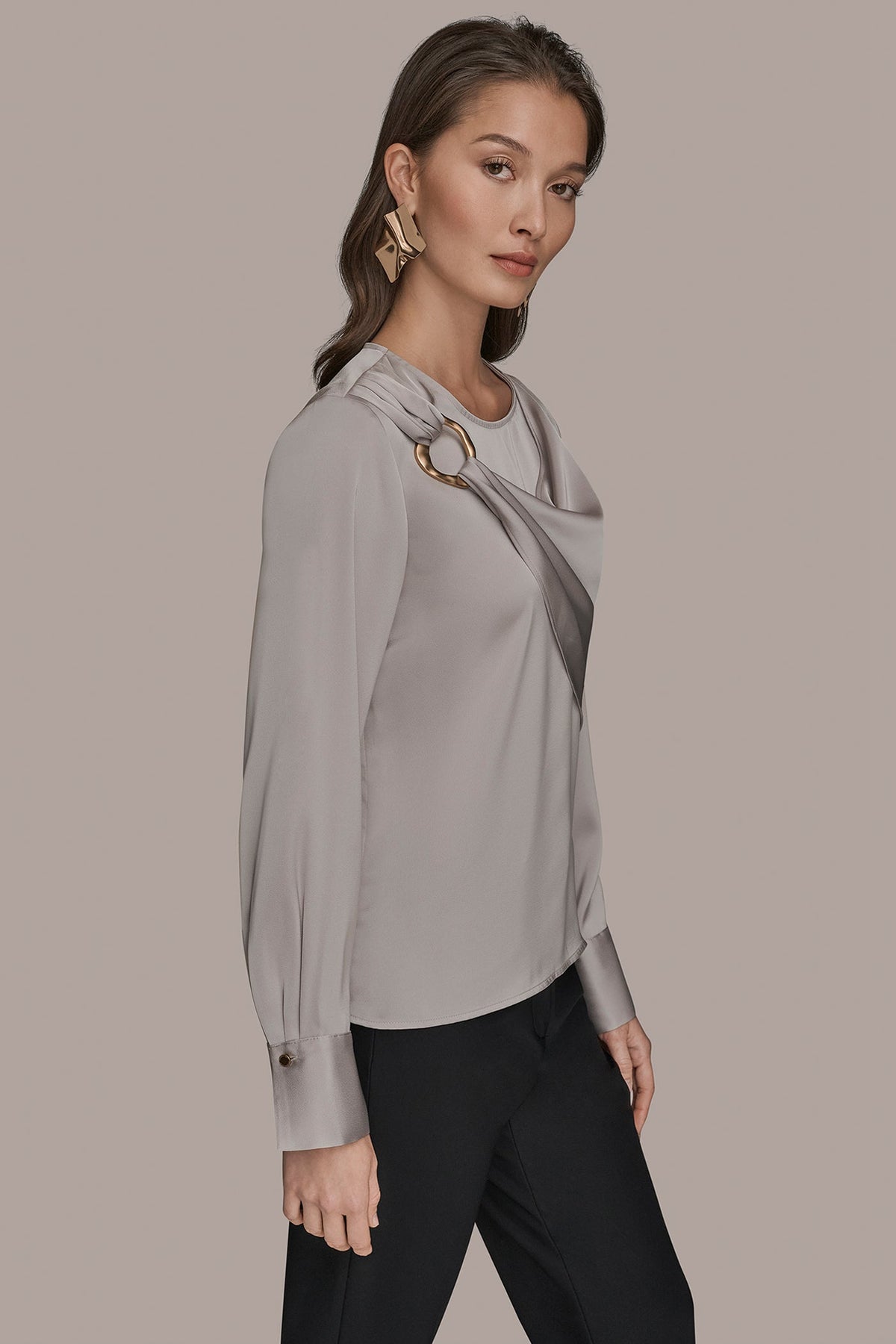 LONG SLEEVE DRAPE BLOUSE