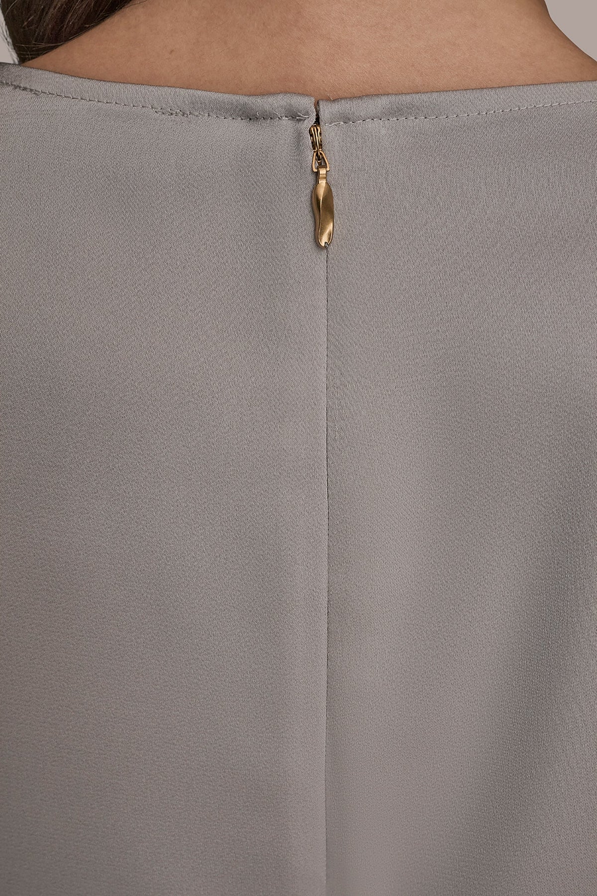LONG SLEEVE DRAPE BLOUSE