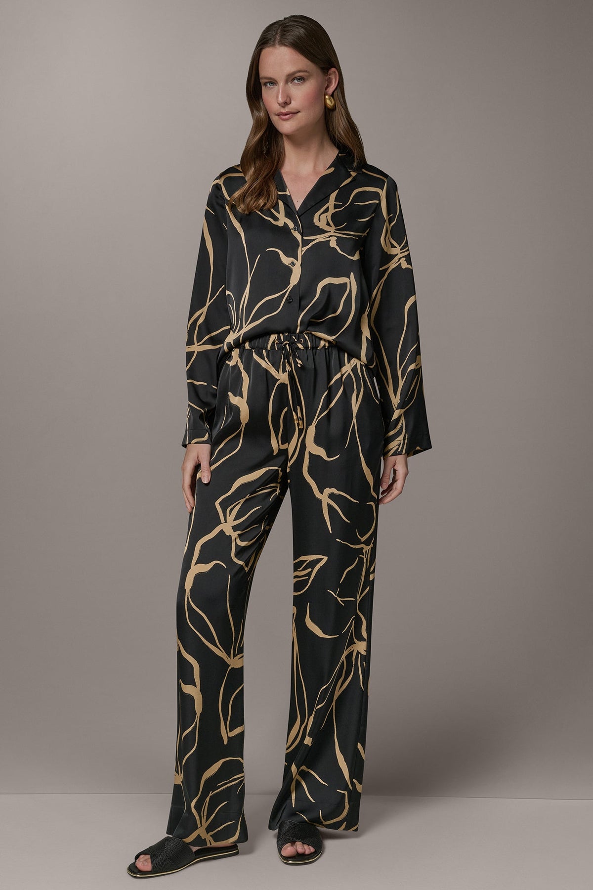 EXTRA HIGH-RISE WIDE-LEG PULL-ON PANT