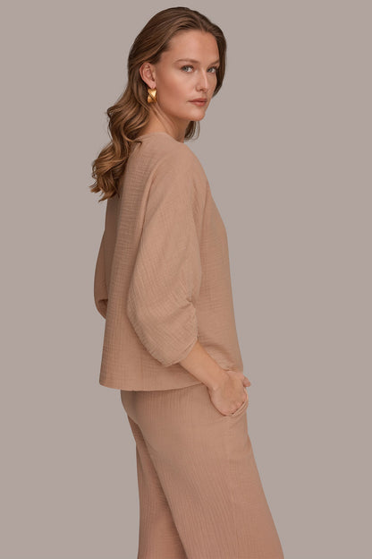 3/4 SLEEVE TWIST CUFF BLOUSE
