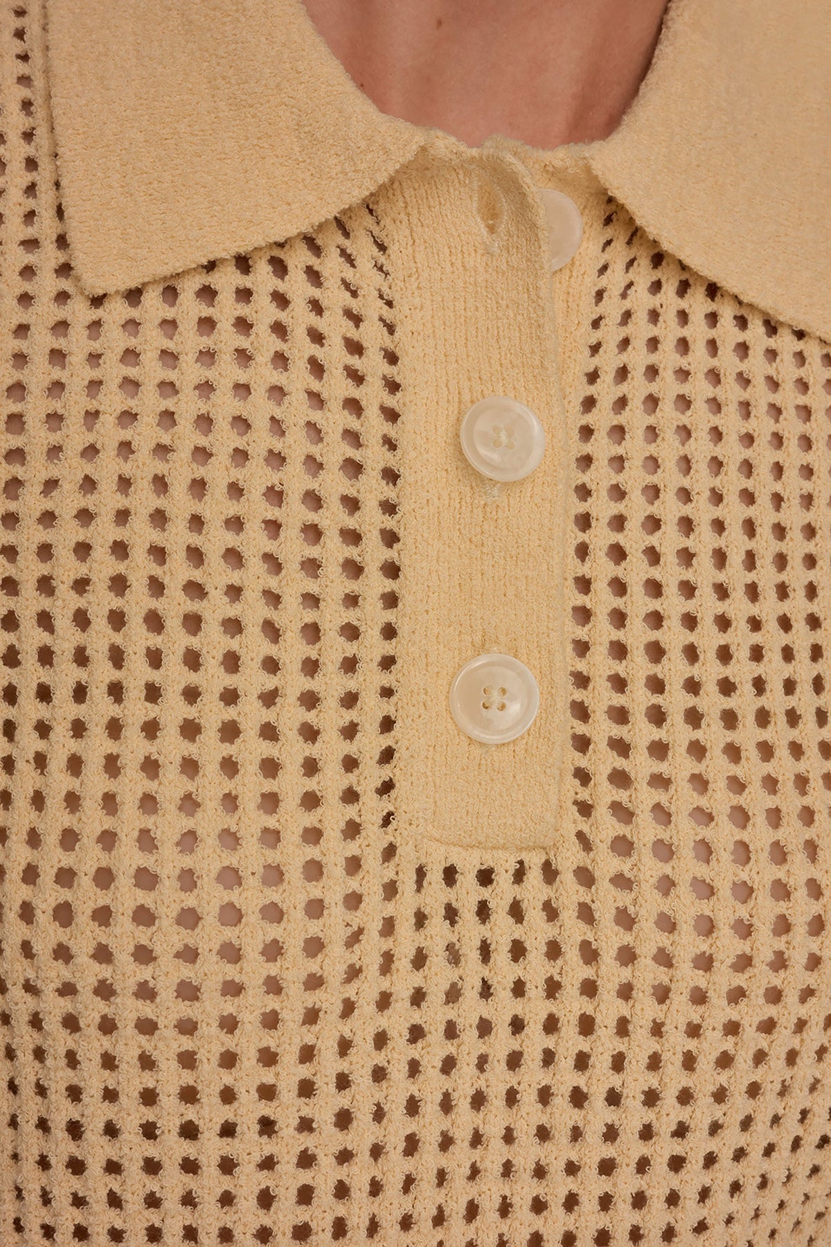SLEEVELESS OPEN STITCH POLO SWEATER