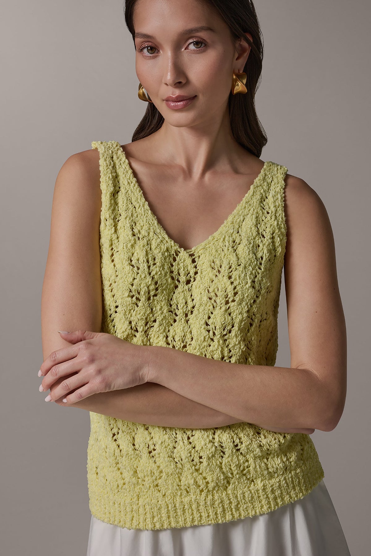 SLEEVELESS SWEATER TANK