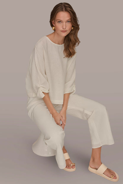 3/4 SLEEVE TWIST CUFF BLOUSE