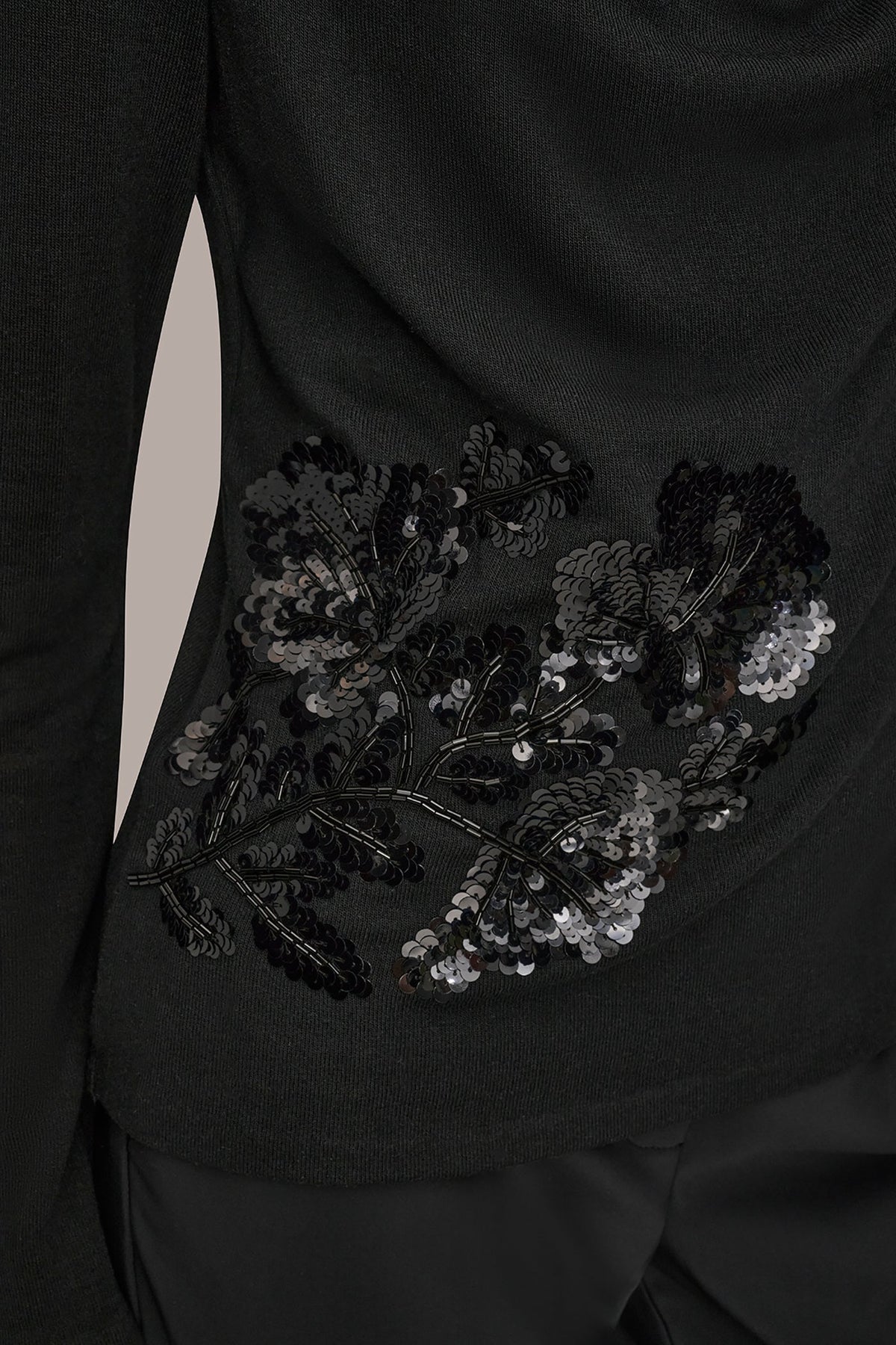 LONG-SLEEVE COWL-NECK FLORAL TOP