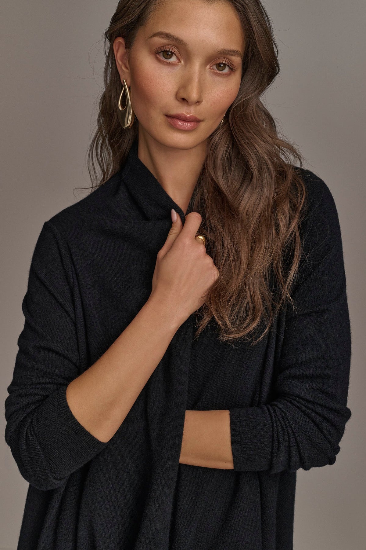 CASHMERE LONG SLEEVE CARDIGAN